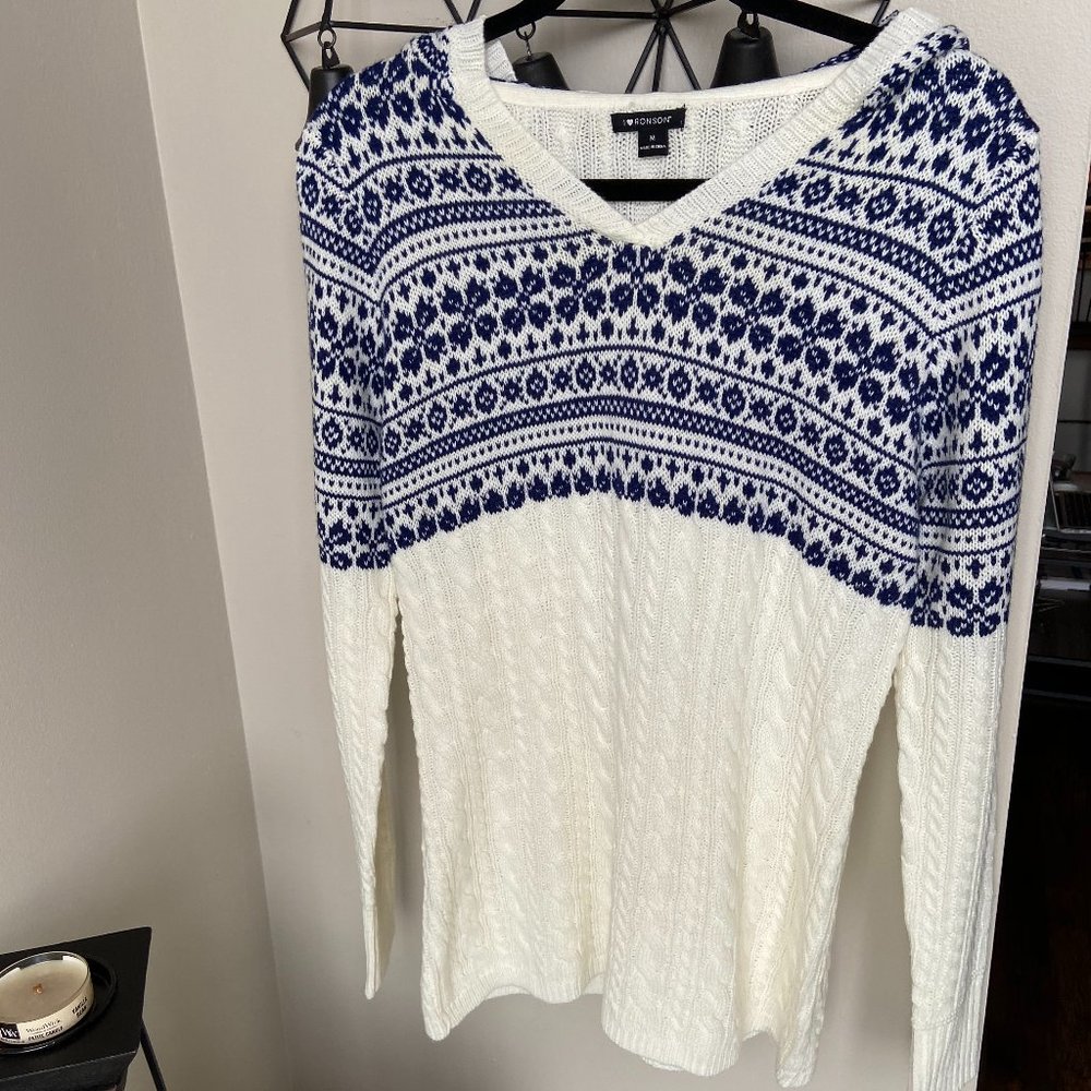 I Heart Ronson White and Navy Blue V-Neck Sweater